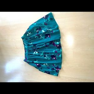 Women’s Skirt